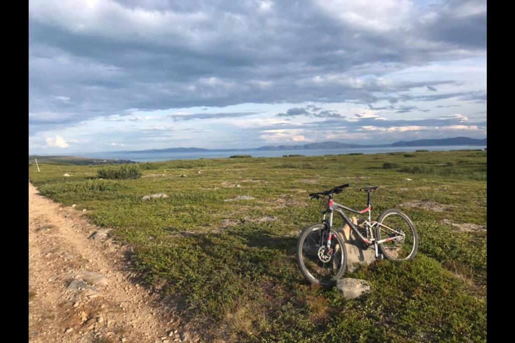 Leilighet I Vadso Bagian luar foto